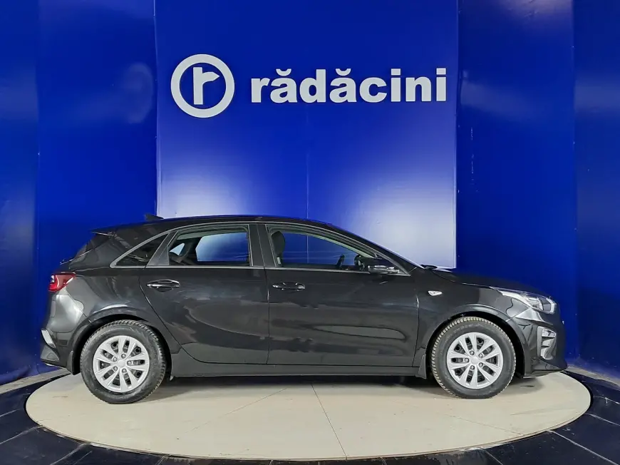 Kia CEED Hatchback 2021