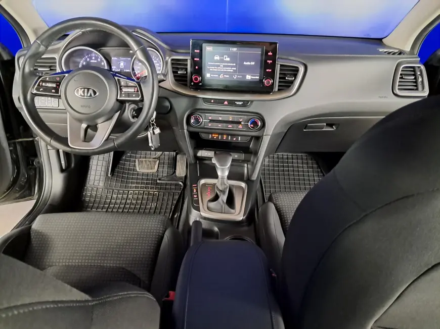 Kia CEED Hatchback 2021