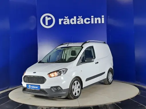 Ford-TRANSIT-Hatchback-2020-1.5-Manuala