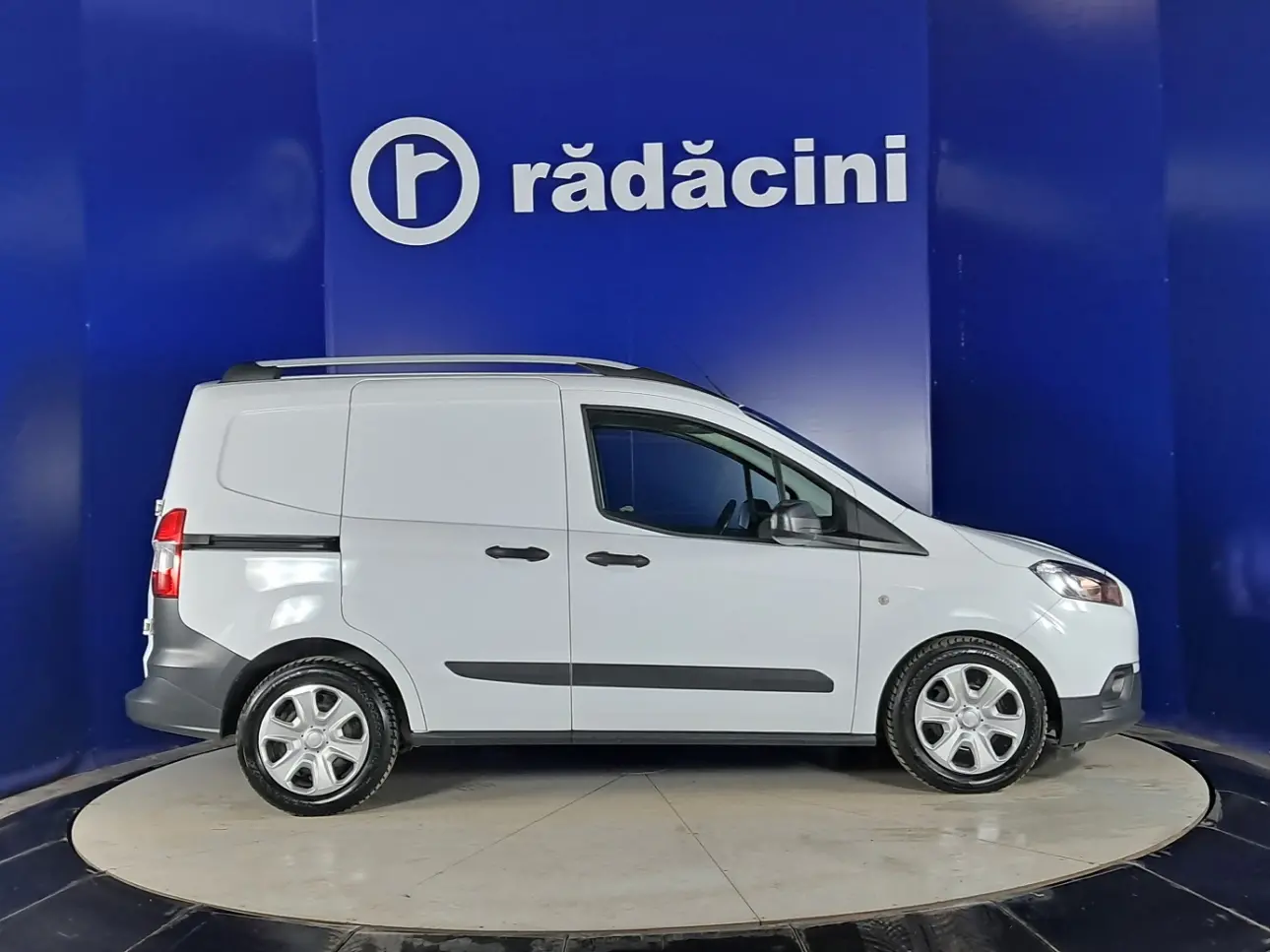 Ford TRANSIT Hatchback 2020