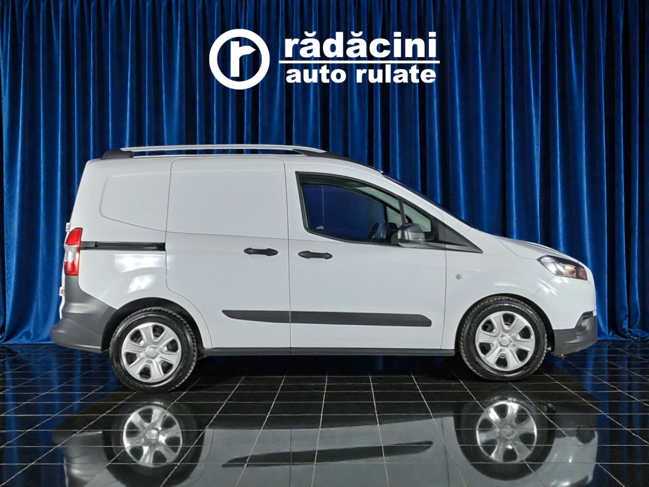FORD TOURNEO COURIER