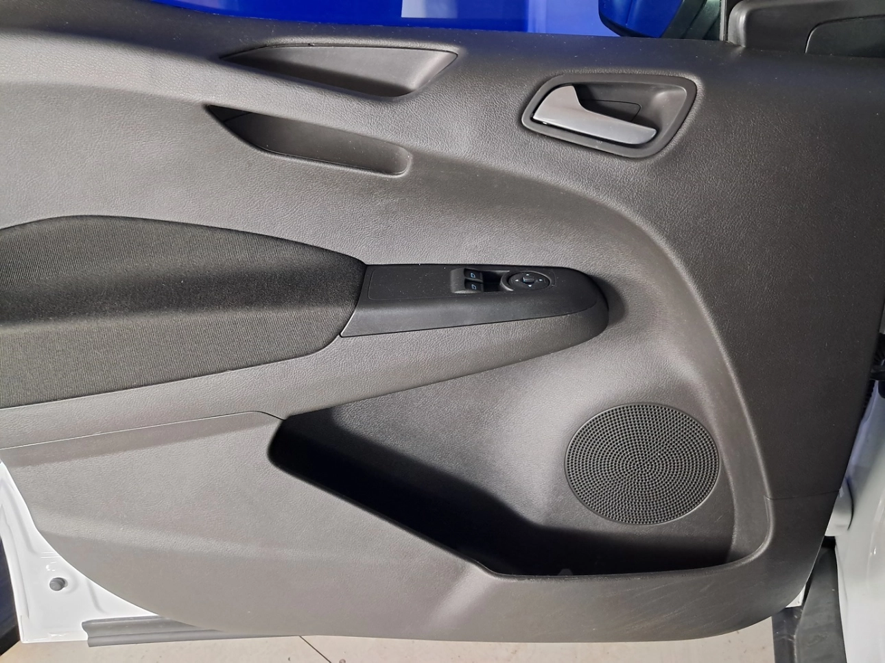 FORD TOURNEO COURIER