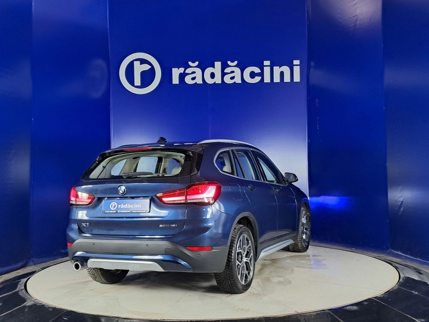 BMW X1 SUV 2021