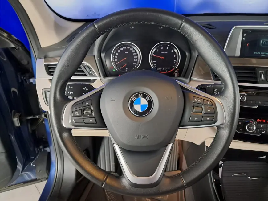 BMW X1 SUV 2021