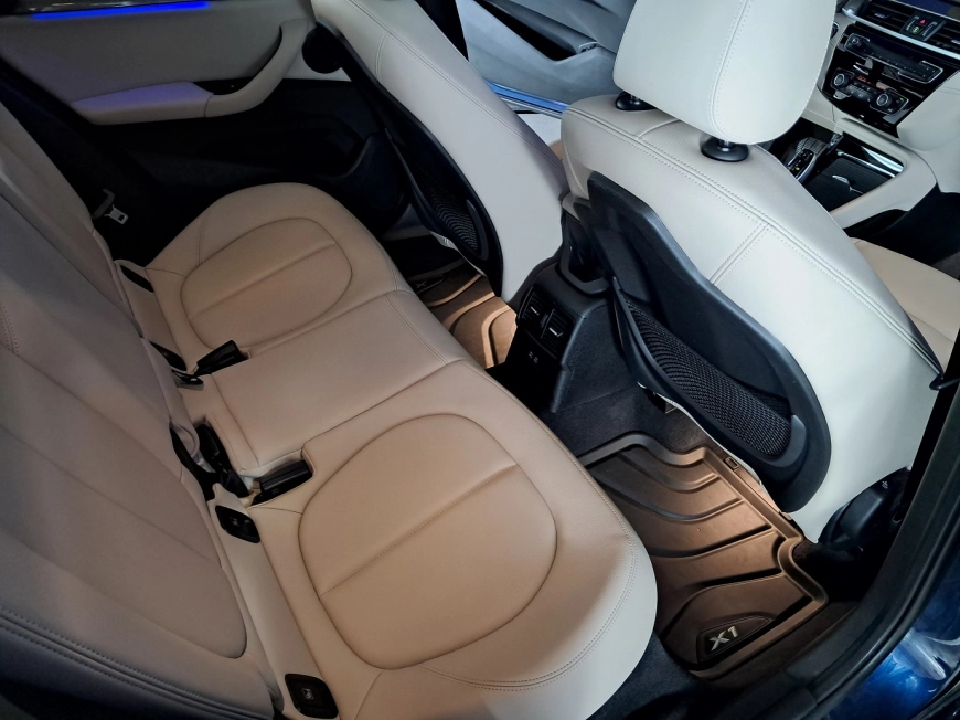 BMW X1 SUV 2021