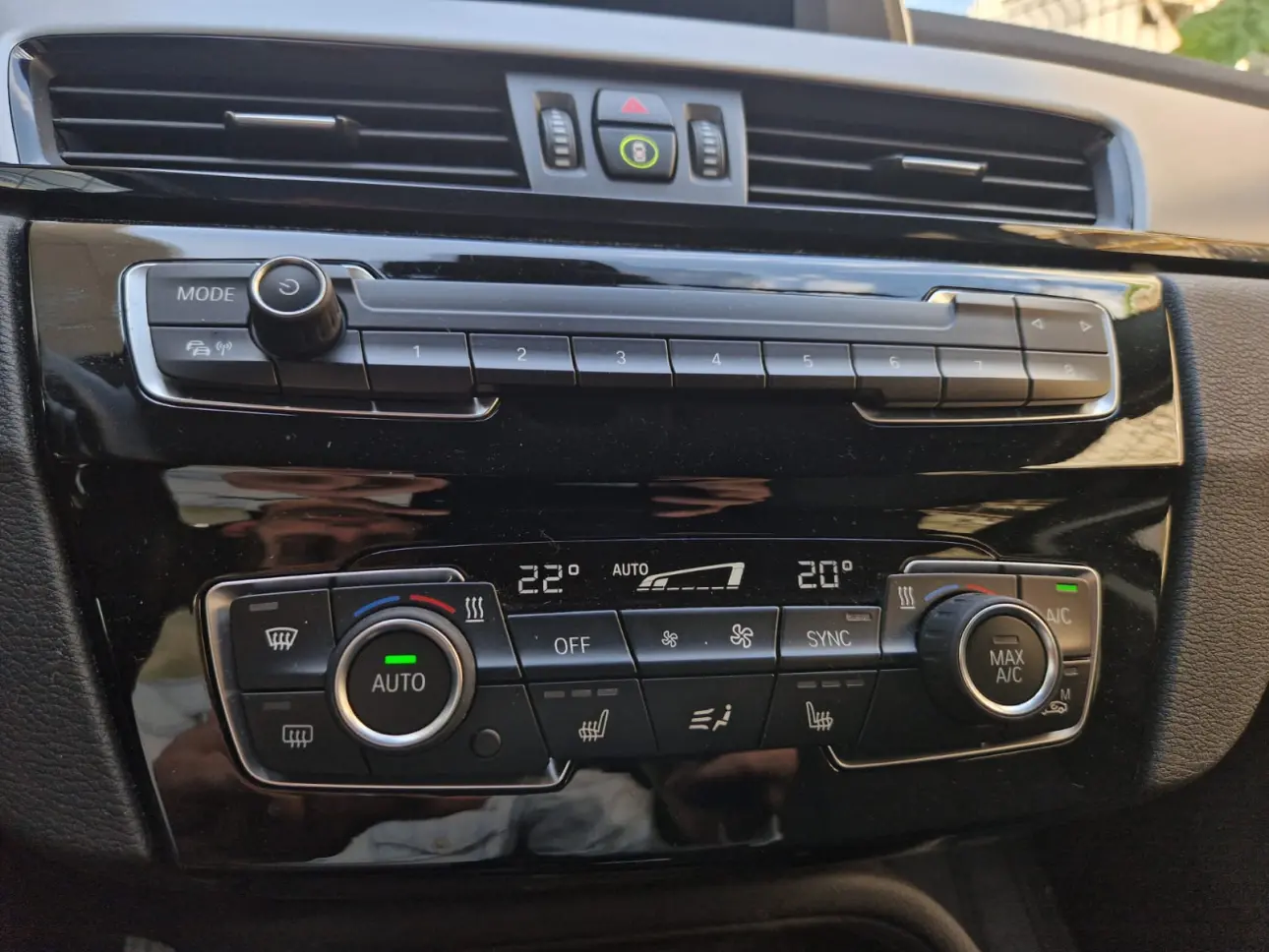 BMW X1 2.0 sDrive 18d 150CP AT ADVANTAGE 2020