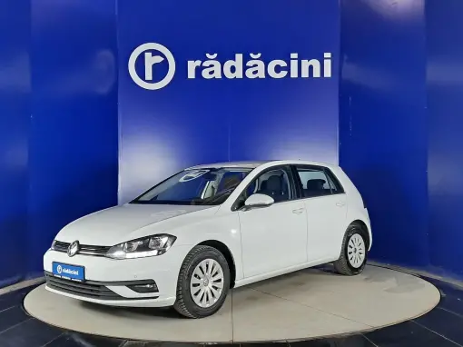 Volkswagen-GOLF-Hatchback-2019-1.6-Manuala