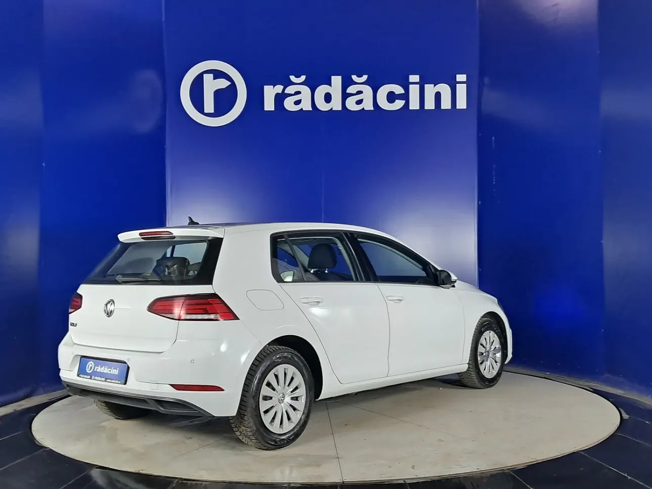 Volkswagen GOLF Hatchback 2019