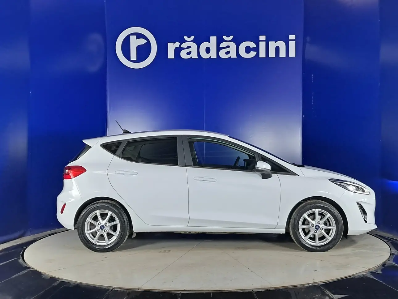 Ford FIESTA Hatchback 2021