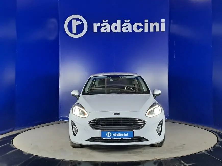 Ford FIESTA Hatchback 2021