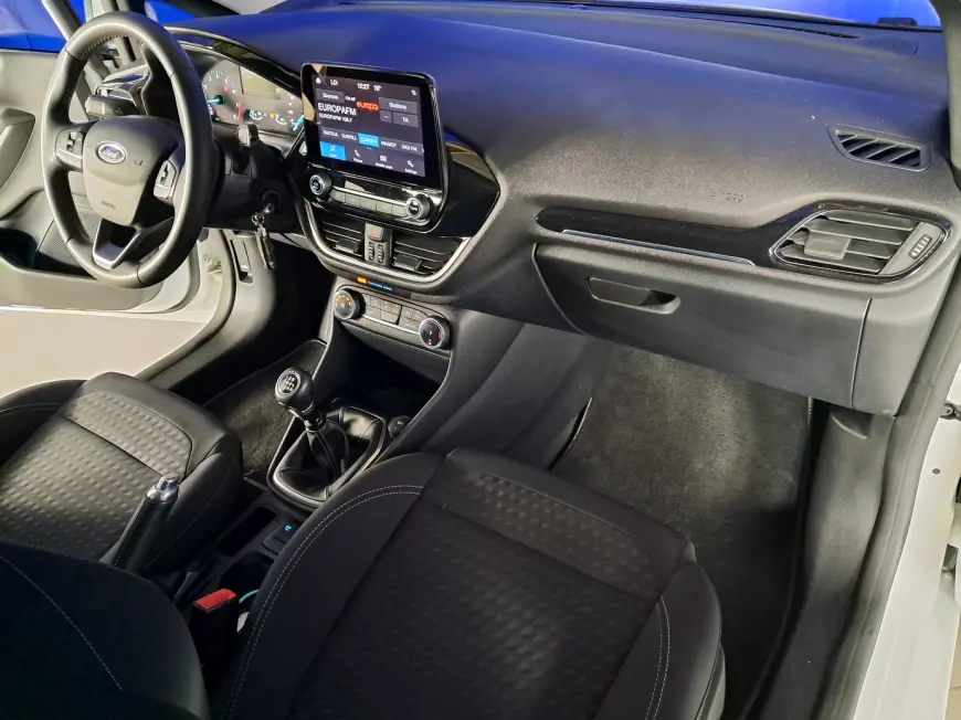 Ford FIESTA Hatchback 2021