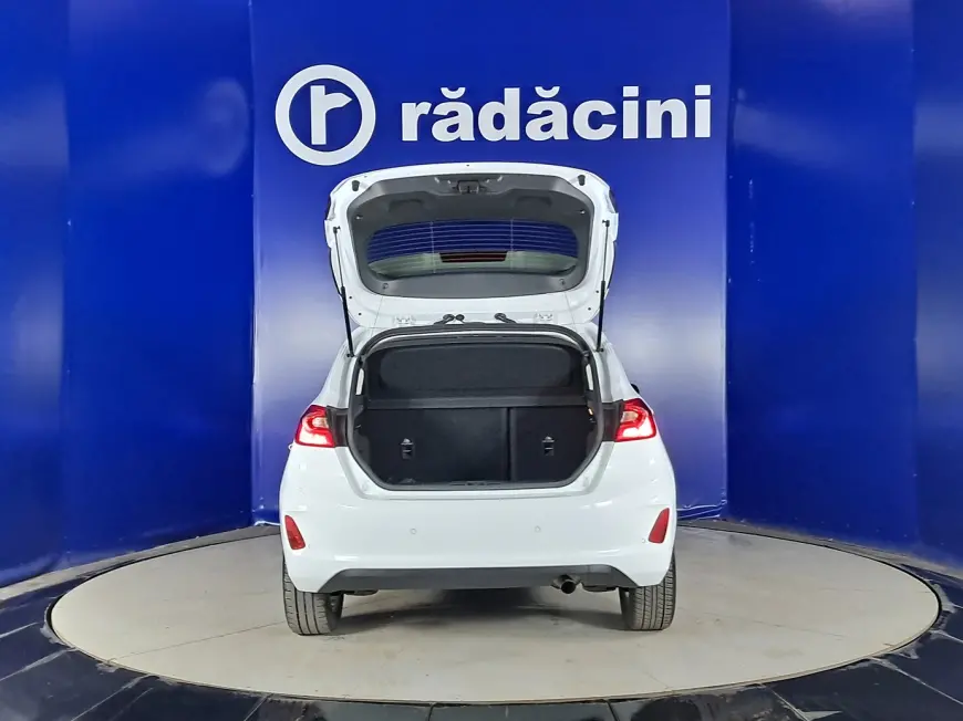 Ford FIESTA Hatchback 2021