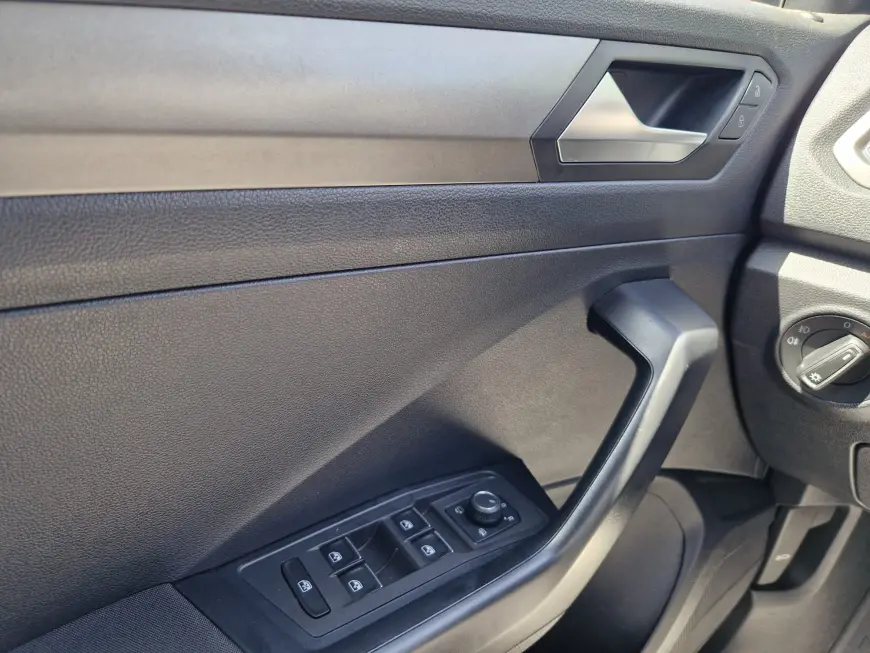 VOLKSWAGEN T-ROC 2.0 TDI 150CP DSG DESIGN 2020