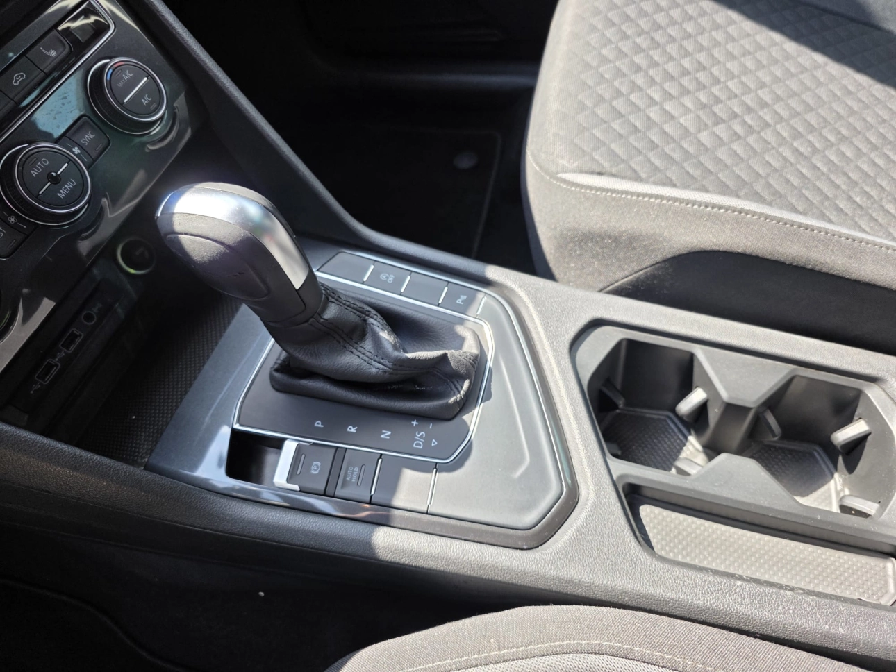 VOLKSWAGEN TIGUAN 2.0 TDI BLUEMOTION 150CP DSG COMFORTLINE 2020