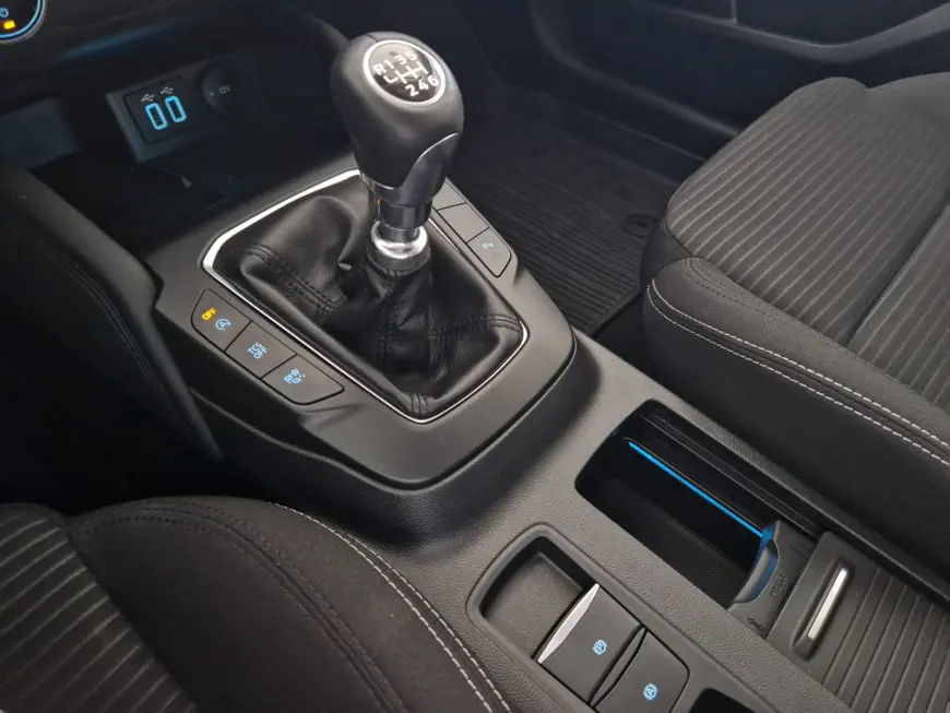 FORD FOCUS SW 1.5 TDCI ECOBLUE 120CP MT6 TITANIUM 2021