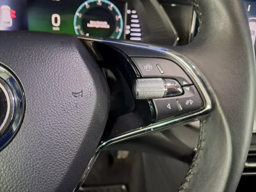Skoda OCTAVIA Sedan 2021