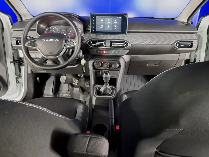 Dacia LOGAN Hatchback 2023