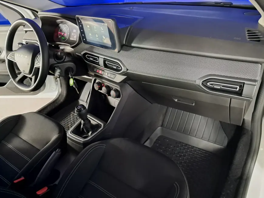 Dacia LOGAN Hatchback 2023