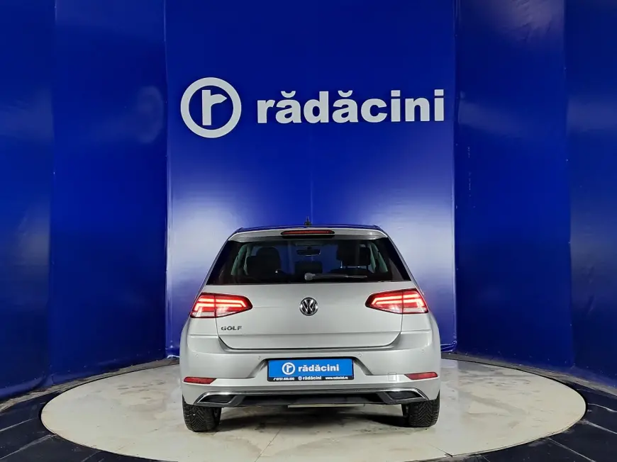 Volkswagen GOLF Hatchback 2018