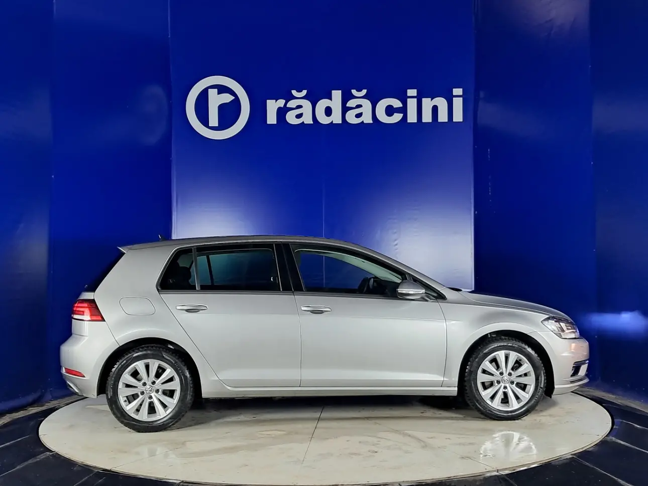 Volkswagen GOLF Hatchback 2018