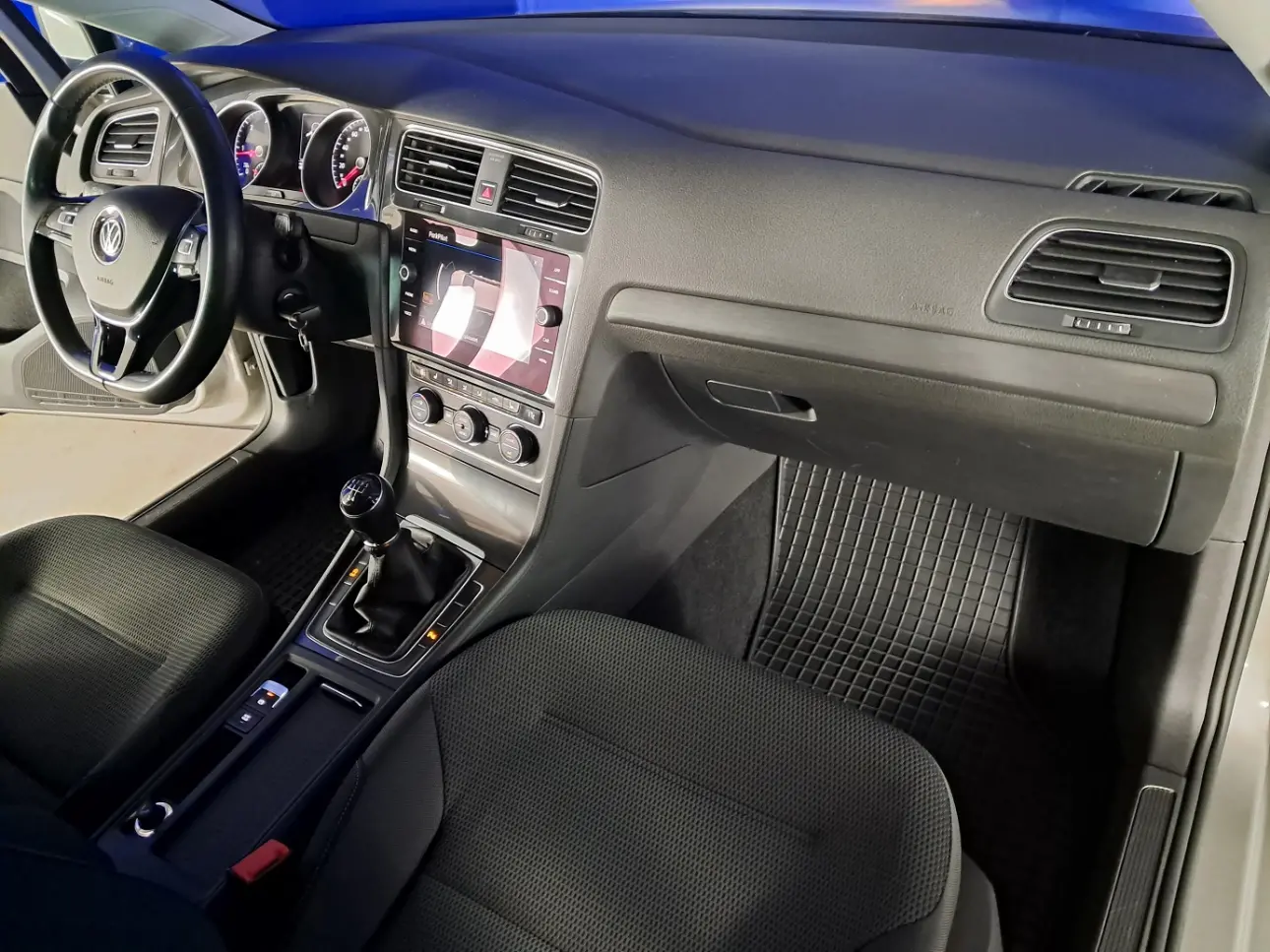 Volkswagen GOLF Hatchback 2018
