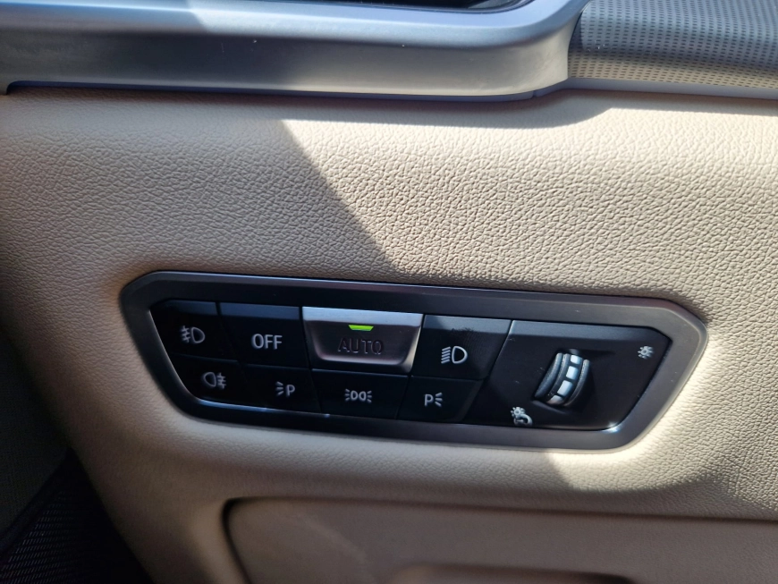 BMW X5 xDrive45e Lounge StepTronic PHEV Automatic 394cp 2020