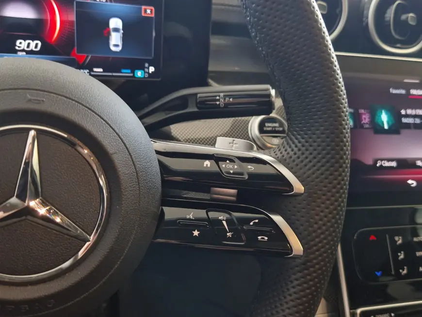MERCEDES BENZ C300 2.0 MHEV 258CP 9-GTRONIC 4MATIC AMG LINE 2023