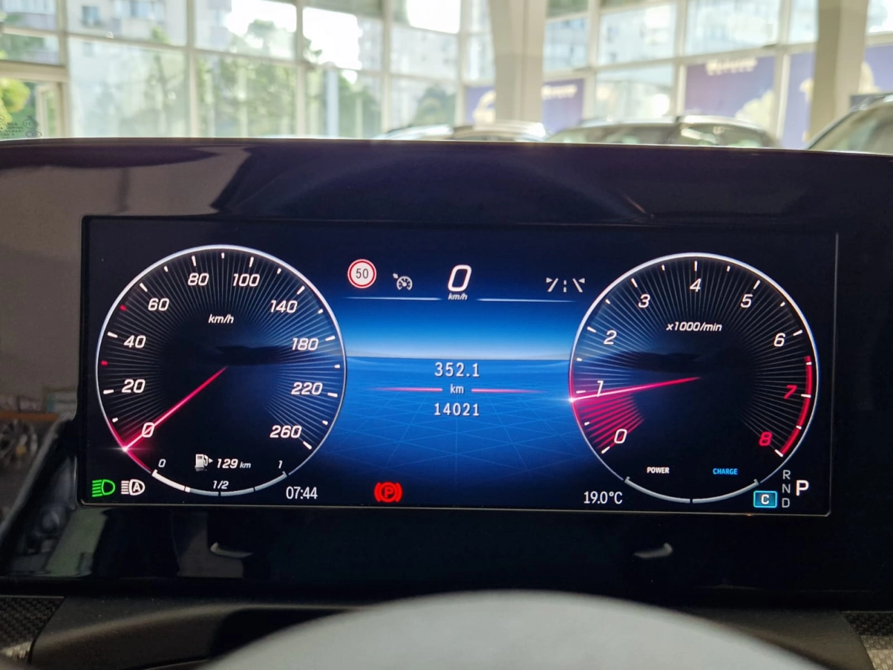 MERCEDES BENZ C C300 2.0 MHEV 258CP 9-GTRONIC 4MATIC AMG LINE 2023