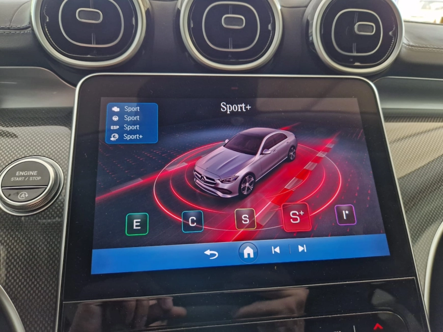 MERCEDES BENZ C C300 2.0 MHEV 258CP 9-GTRONIC 4MATIC AMG LINE 2023