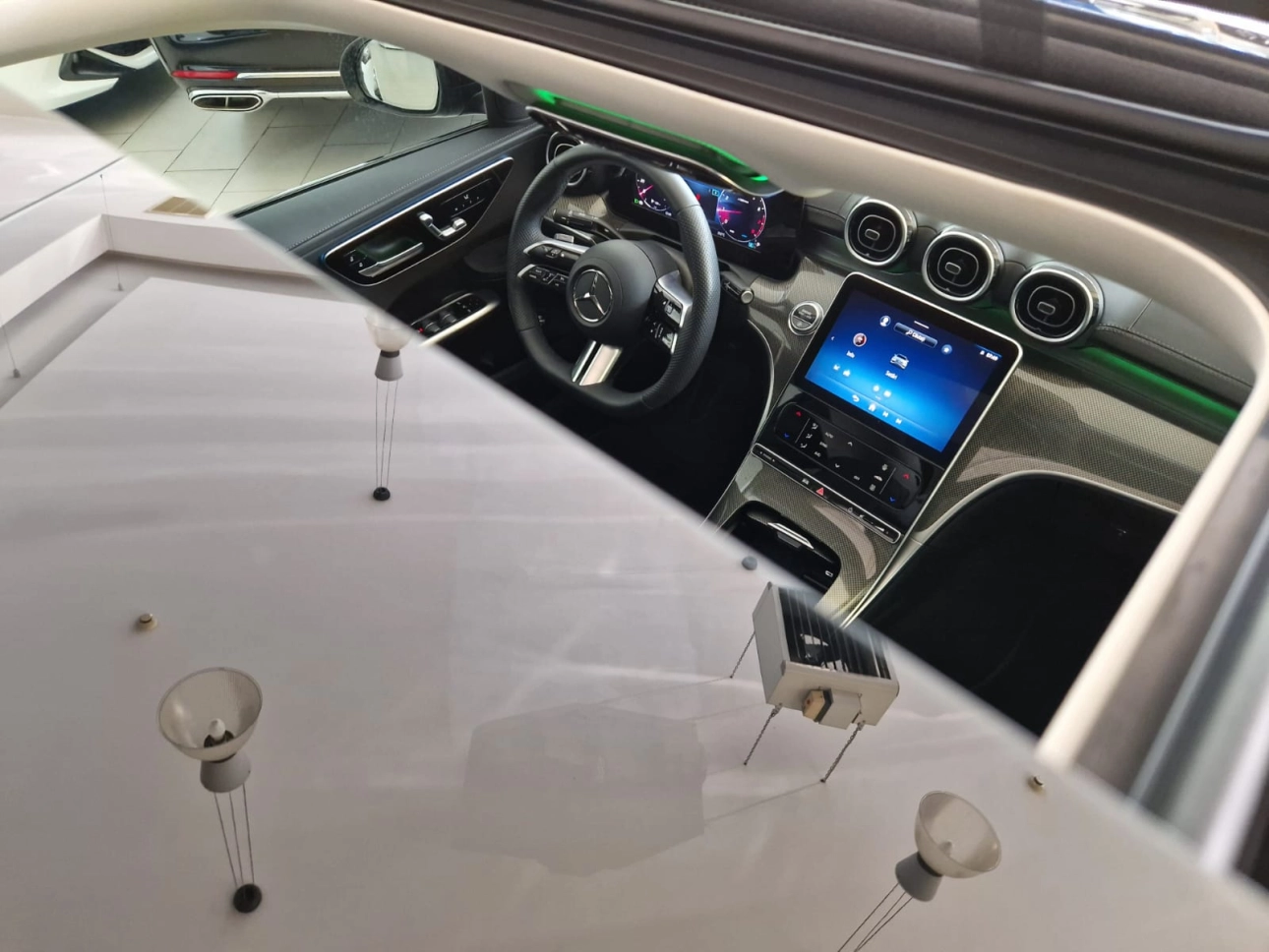 MERCEDES BENZ C C300 2.0 MHEV 258CP 9-GTRONIC 4MATIC AMG LINE 2023