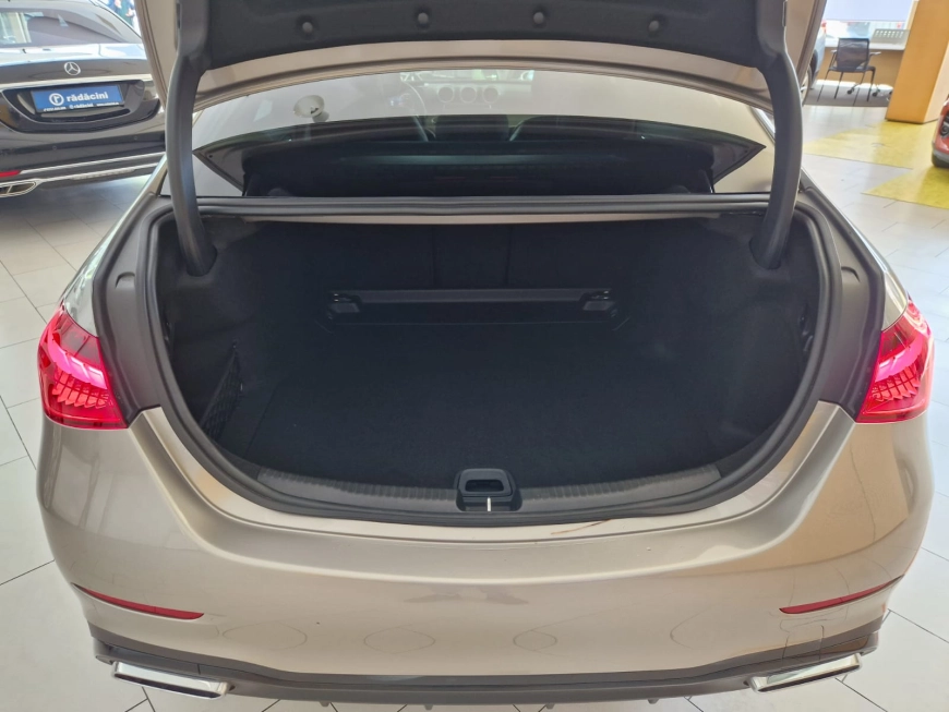 MERCEDES BENZ C C300 2.0 MHEV 258CP 9-GTRONIC 4MATIC AMG LINE 2023