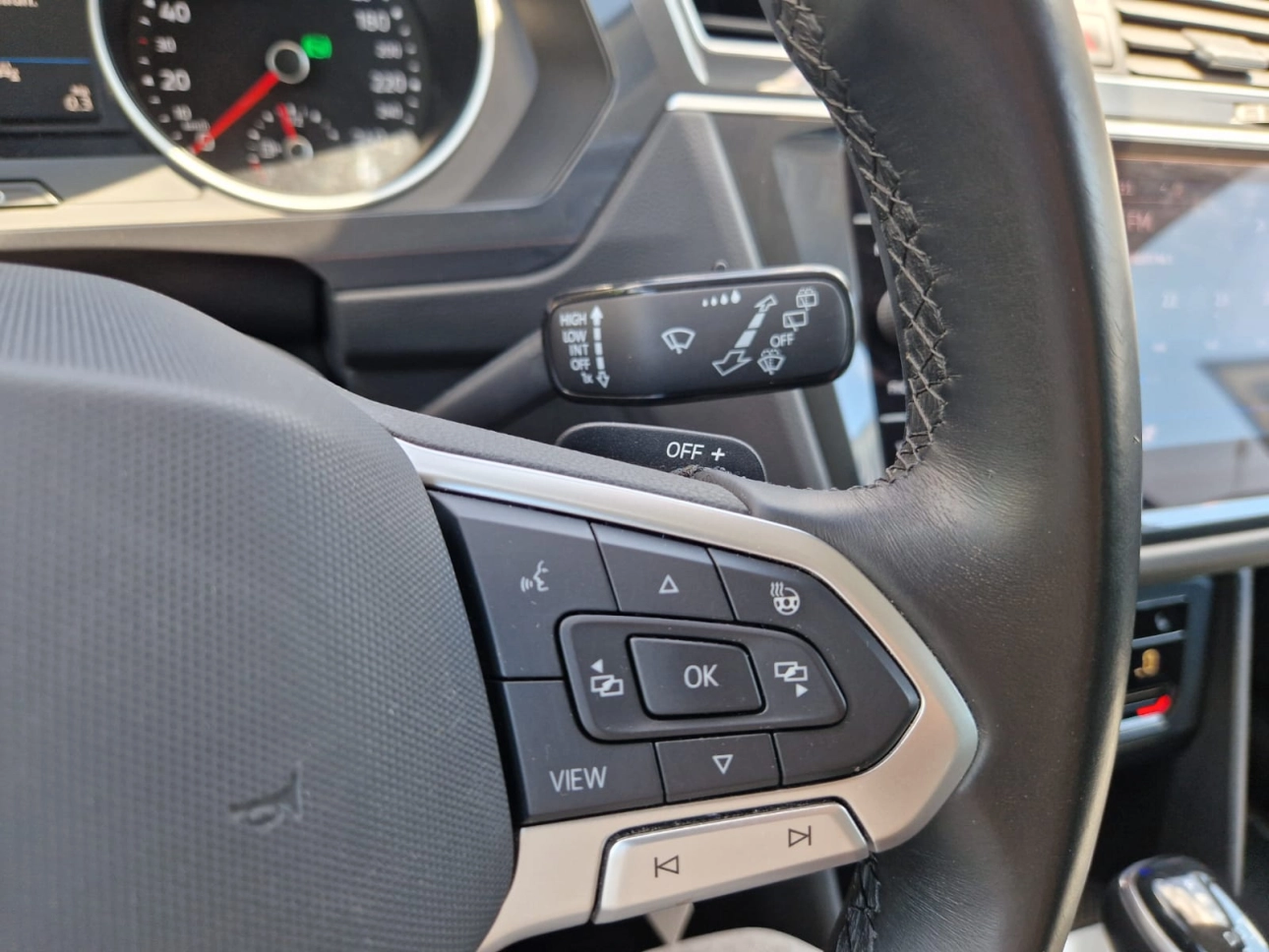 VOLKSWAGEN TIGUAN 2.0 TDI 150CP Comfortline DSG 4Motion