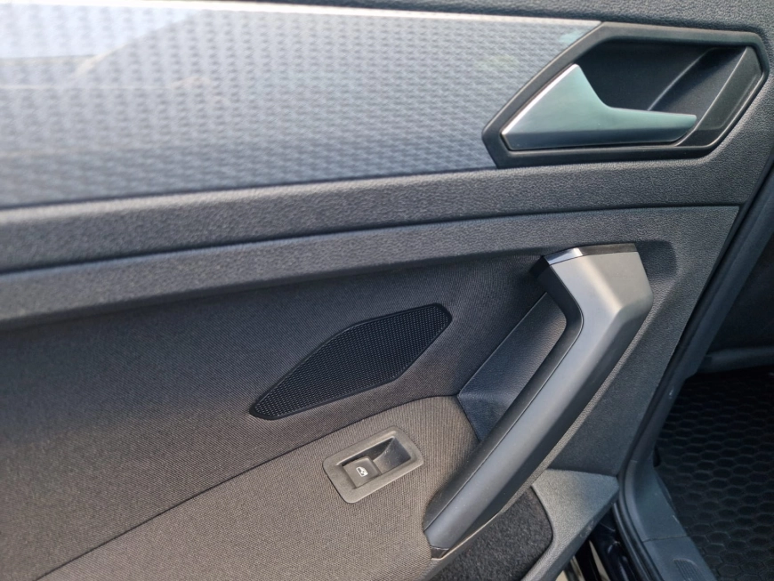 VOLKSWAGEN TIGUAN 2.0 TDI 150CP Comfortline DSG 4Motion