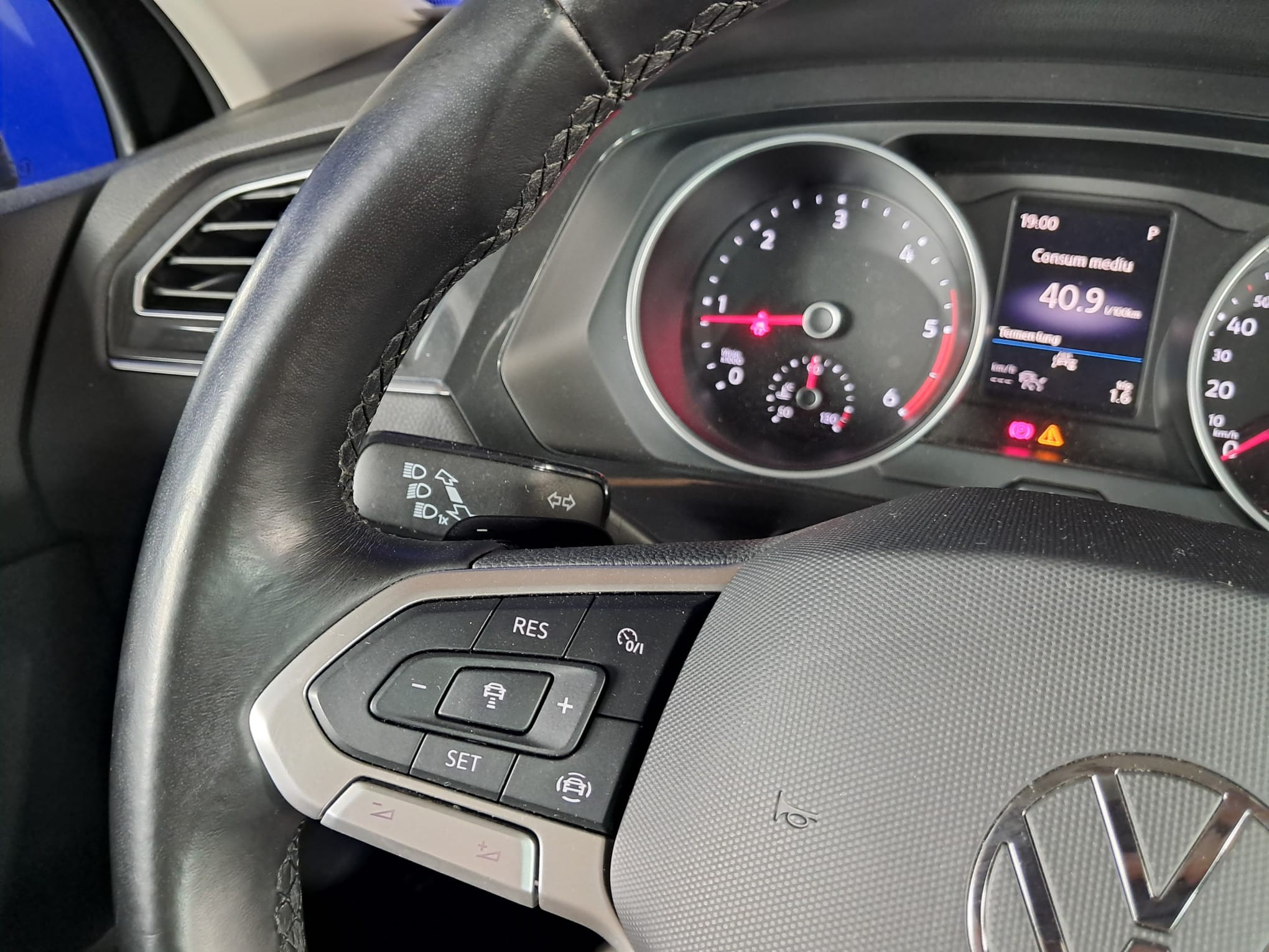 VOLKSWAGEN Tiguan 2020 — imagine 40
