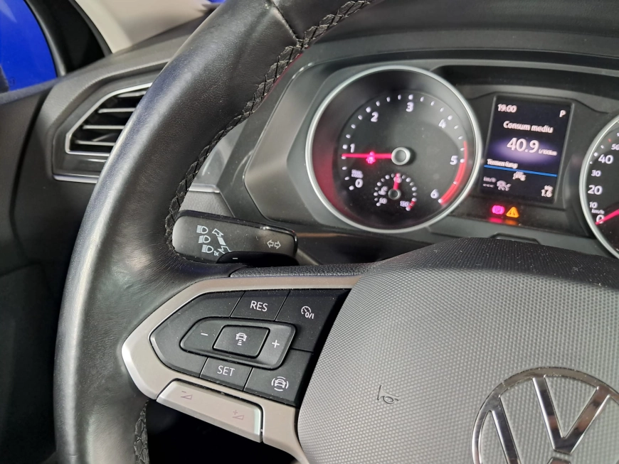 VOLKSWAGEN TIGUAN 2.0 TDI 150CP Comfortline DSG 4Motion
