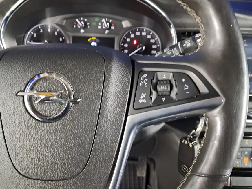 Opel MOKKA SUV 2017