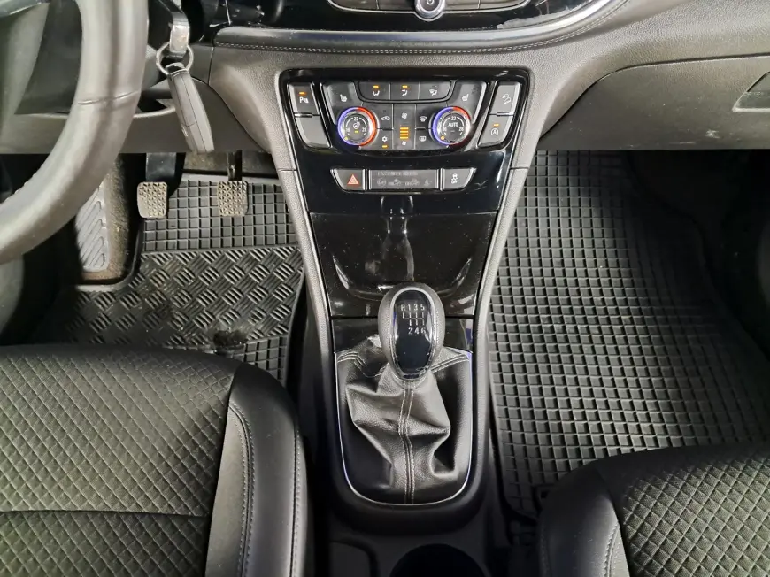 Opel MOKKA SUV 2017