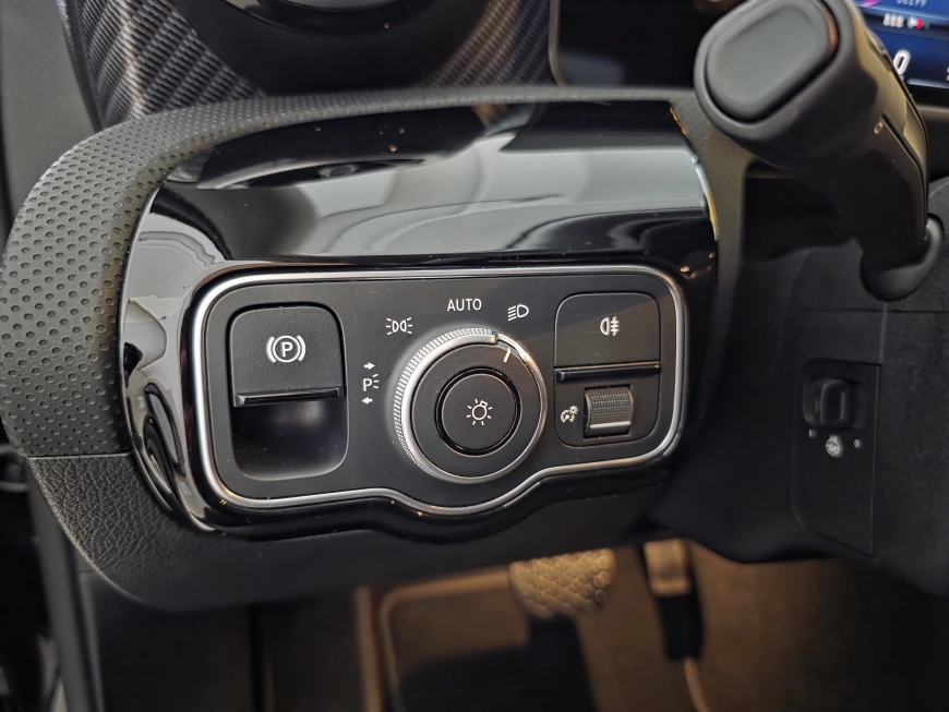 MERCEDES BENZ A 200d 8G-DCT Progressive Advanced 150cp