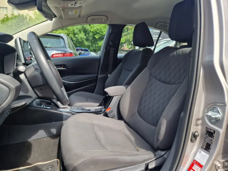 TOYOTA COROLLA SEDAN 1.8 HYBRID DYNAMIC E-CVT 2021