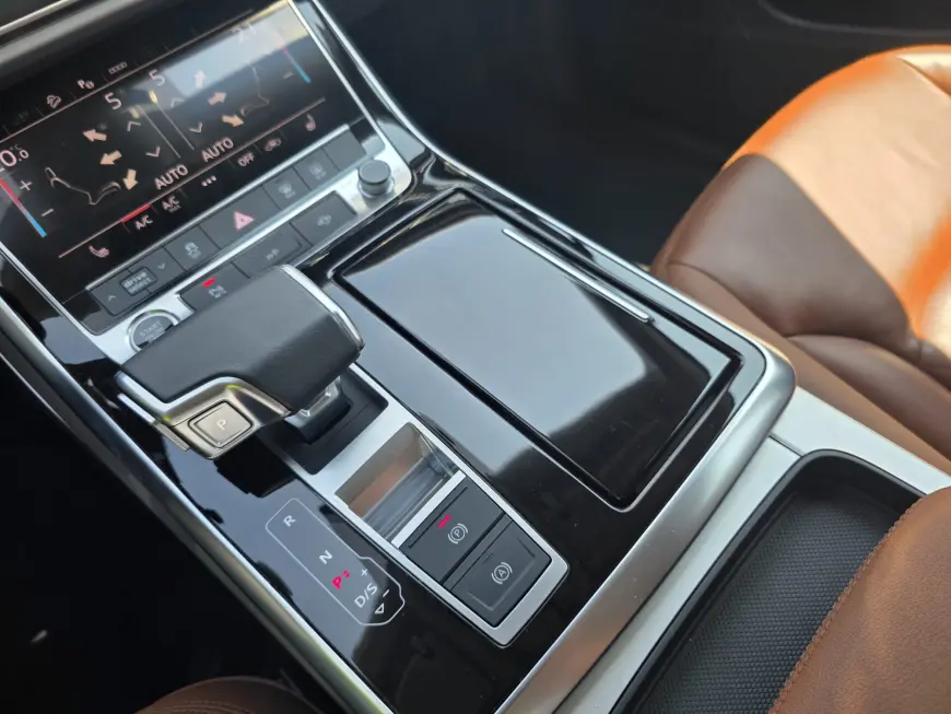 AUDI Q7 55 TFSIe quattro Tiptronic Basic PHEV