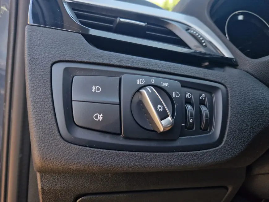 BMW X1 - sDrive16d - Advantage - 116cp - 2019