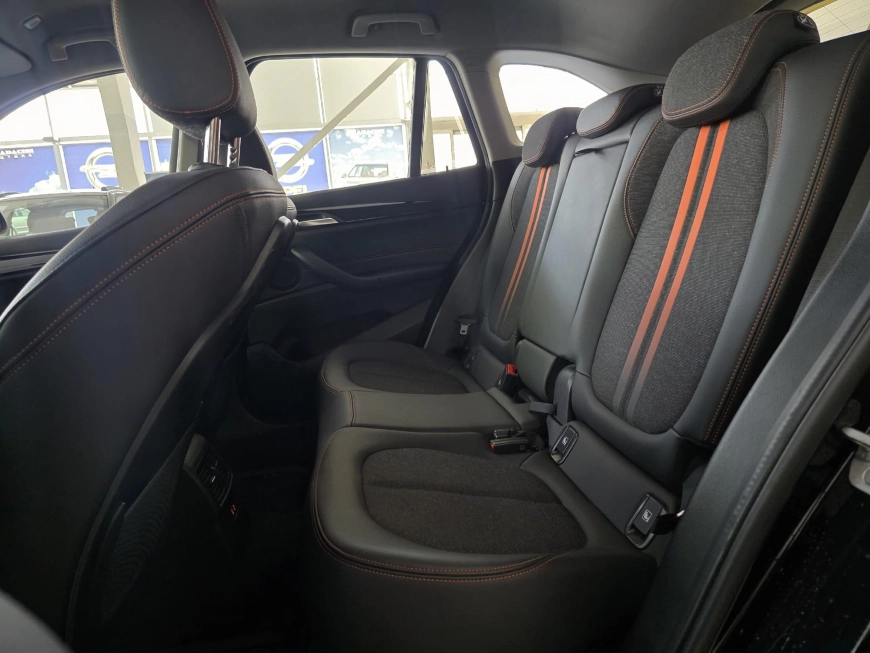 BMW X1 2.0 xDrive18d 150CP AT SPORT LINE 2020