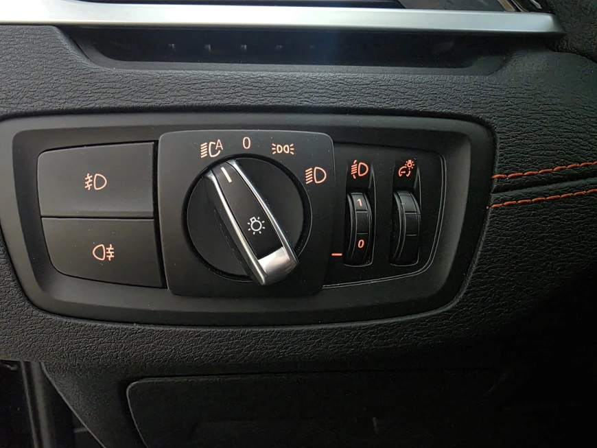 BMW X1 2.0 xDrive18d 150CP AT SPORT LINE 2020