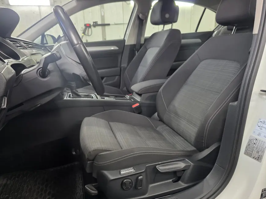 VOLKSWAGEN PASSAT 1.6 TDI 120CP DSG COMFORTLINE 2020