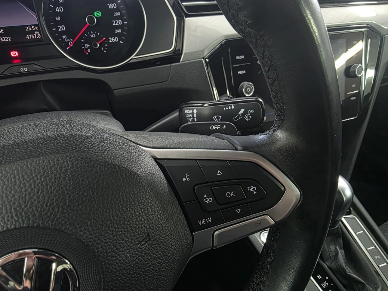 VOLKSWAGEN PASSAT 1.6 TDI COMFORTLINE DSG