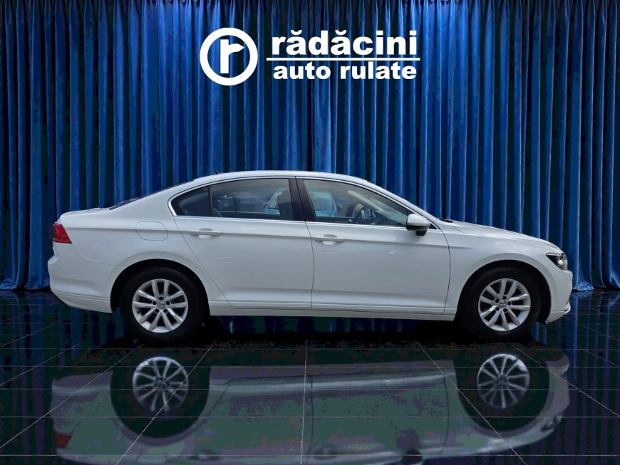 VOLKSWAGEN PASSAT 1.6 TDI COMFORTLINE DSG