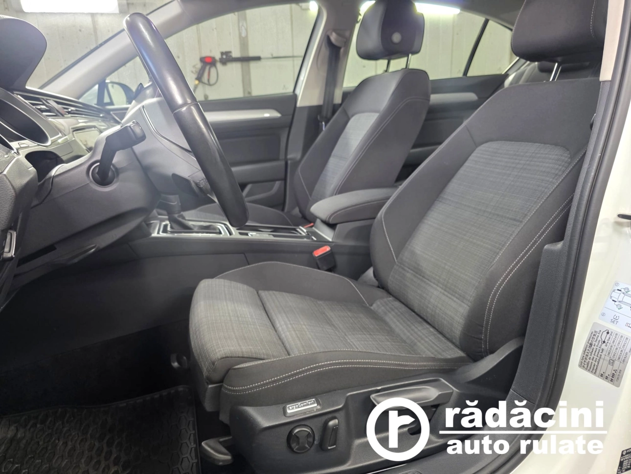 VOLKSWAGEN PASSAT 1.6 TDI COMFORTLINE DSG