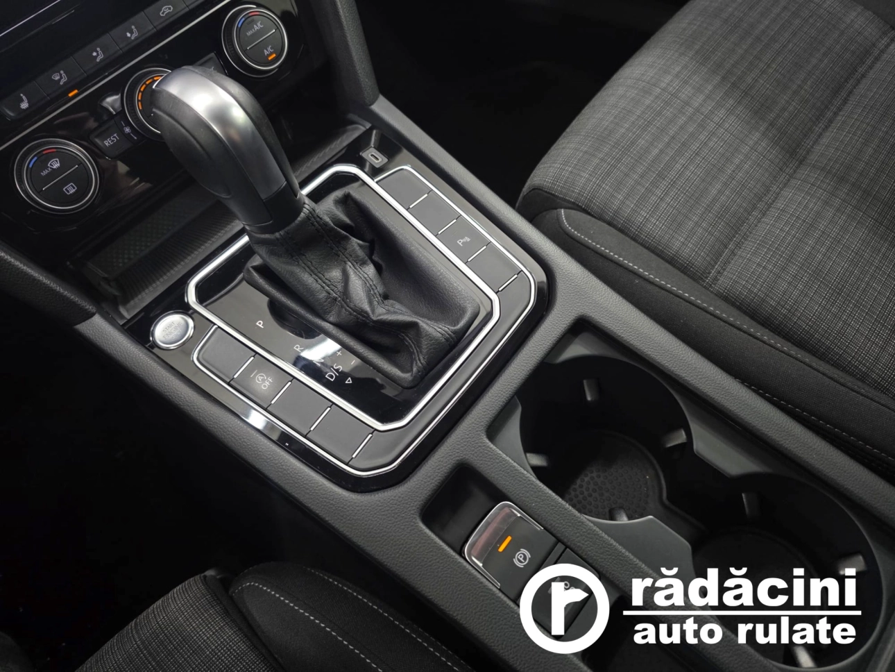 VOLKSWAGEN PASSAT 1.6 TDI COMFORTLINE DSG