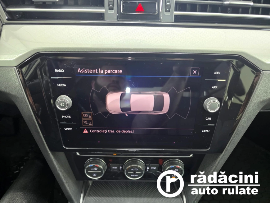 VOLKSWAGEN PASSAT 1.6 TDI COMFORTLINE DSG