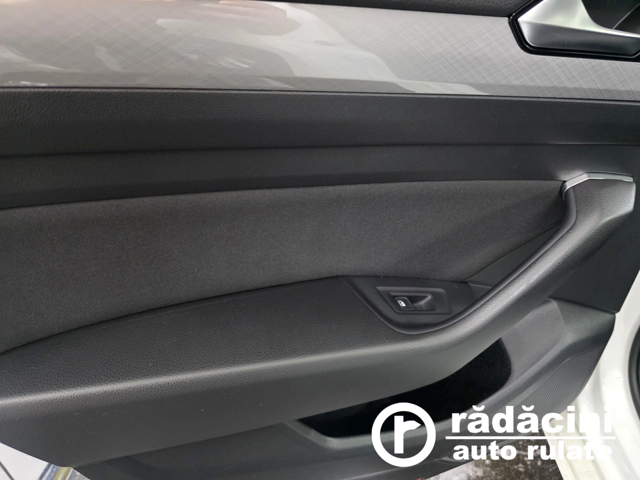 VOLKSWAGEN PASSAT 1.6 TDI COMFORTLINE DSG